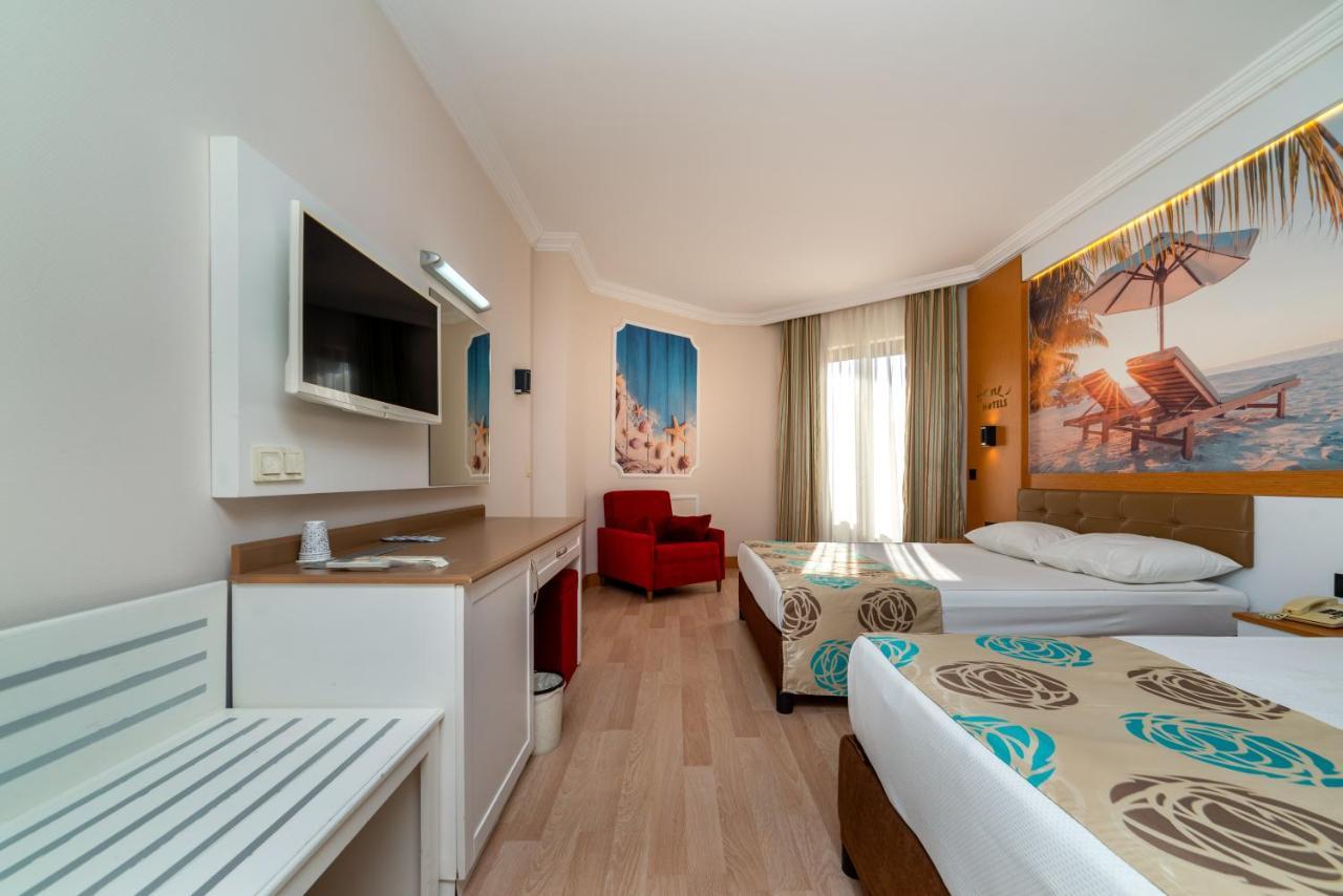 Economy Triple Room